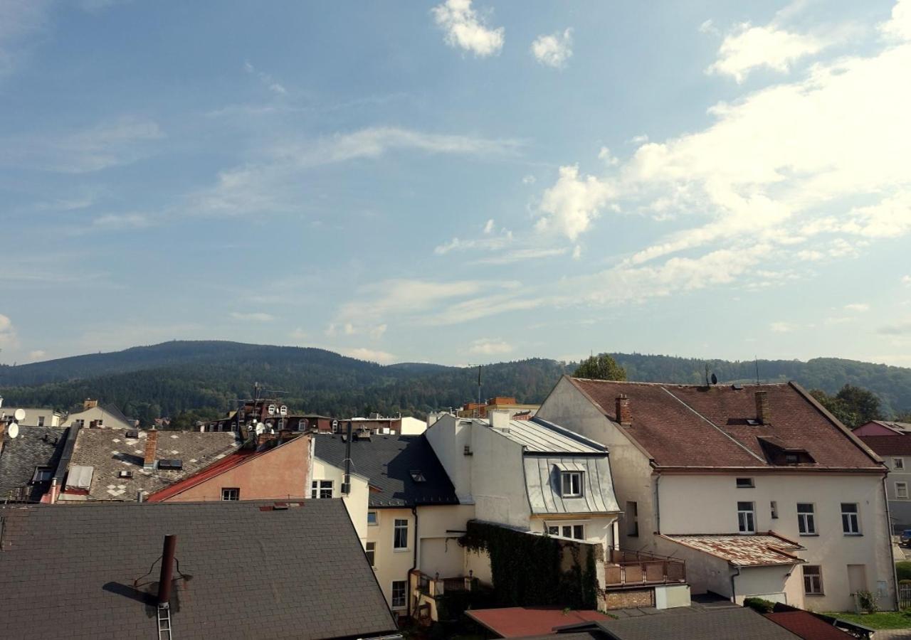 Hotel Staric Jesenik Bagian luar foto