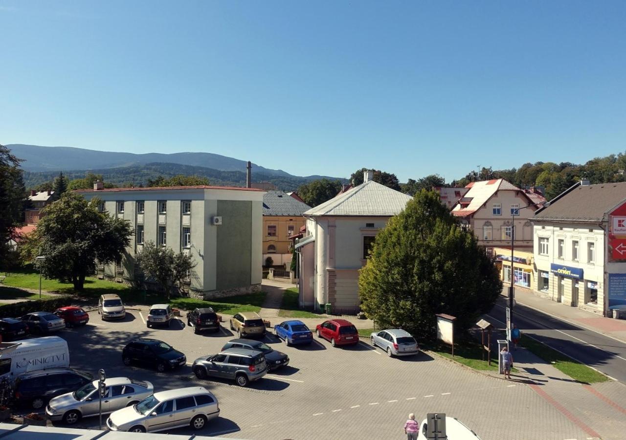 Hotel Staric Jesenik Bagian luar foto