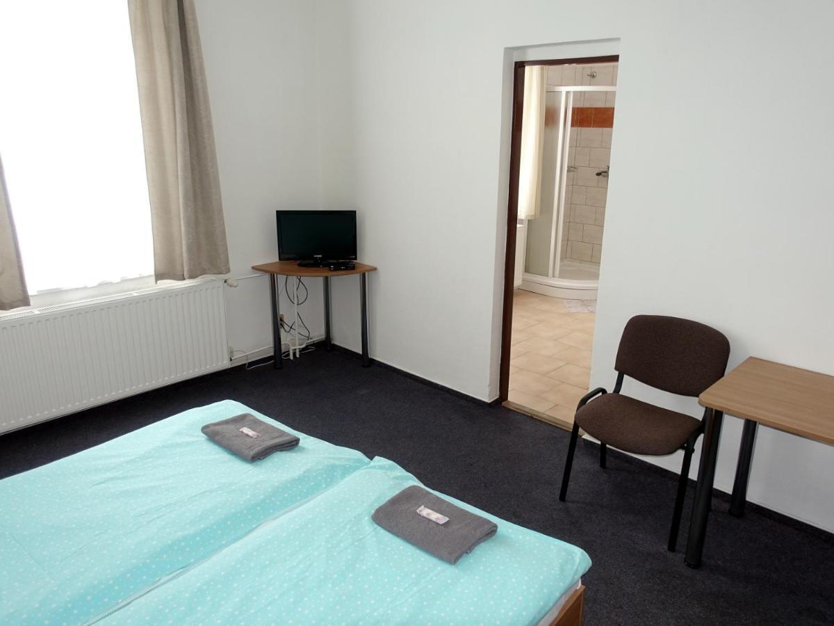 Hotel Staric Jesenik Bagian luar foto